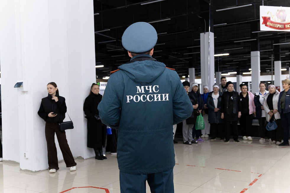 Все службы отработали в штатном режиме: в ТЦ«Рамус Молл» прошли масштабные учения Все службы отработали в штатном режиме: в ТЦ«Рамус Молл» прошли масштабные учения